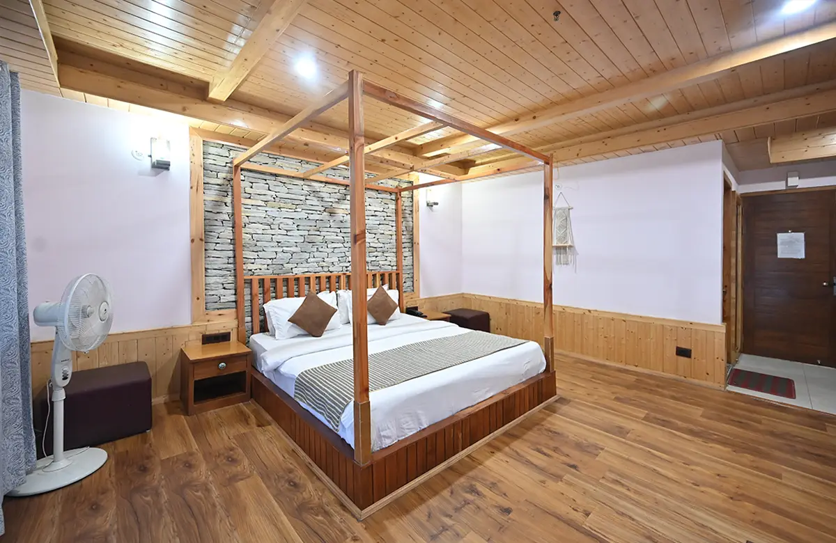 luxury-room-at-the-hillside-in-kasol